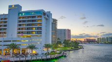 Boca Raton Marriott at Boca Center- First Class Boca Raton, FL Hotels- GDS  Reservation Codes: Travel Weekly