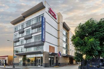 Hampton Inn/Suites Los Angeles/Hollywood