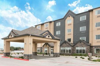 Microtel Inn & Suites Lubbock