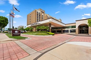 DoubleTree by Hilton Whittier LosAngeles