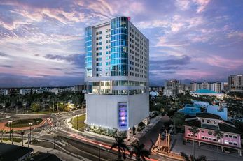 Embassy Suites by Hilton Sarasota