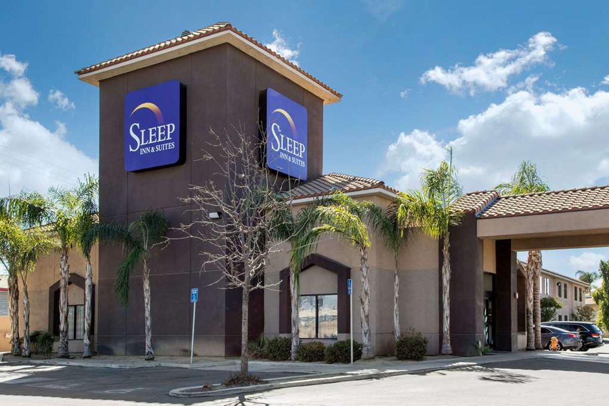 Sleep Inn & Suites Meetings & Events- Bakersfield, CA Hotels- Business Travel Hotels in Bakersfield