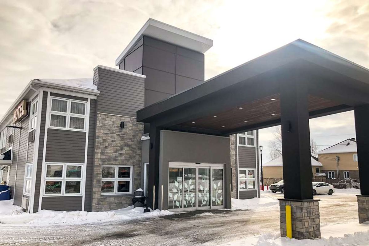 5490 Boulevard Sainte Anne Boischatel Qc G0a 1h0 Ca Sleep Inn & Suites Quebec City East- Tourist Class Boischatel, PQ Hotels-  GDS Reservation Codes: Travel Weekly