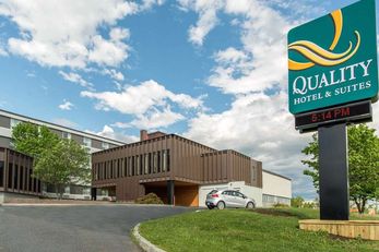 Quality Hotel & Suites Gander