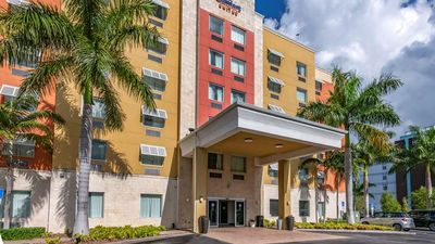 Comfort Suites Fort Lauderdale Airport S