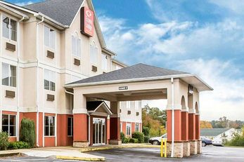 Econo Lodge Inn & Suites