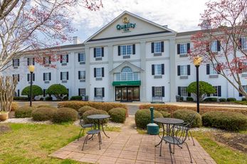 Quality Inn