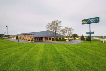Quality Inn Waverly