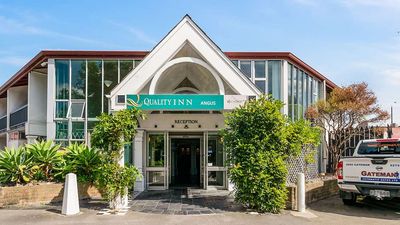 Quality Inn Angus