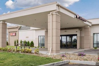 Clarion Hotel Beachwood