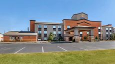 Comfort Inn & Suites