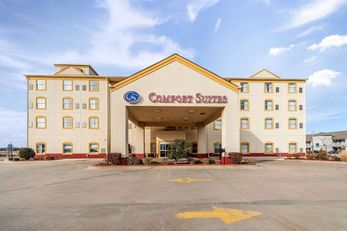 Comfort Suites