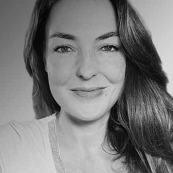 Vanessa De Souza Lage Co-Founder & CMO