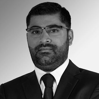 Muzzammil Ahussain Chief Executive Officer
