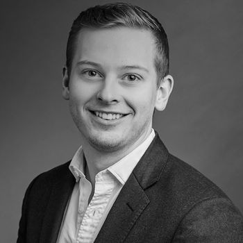 Loren Kosloske Head of Growth & New Products - Airports & Travel
