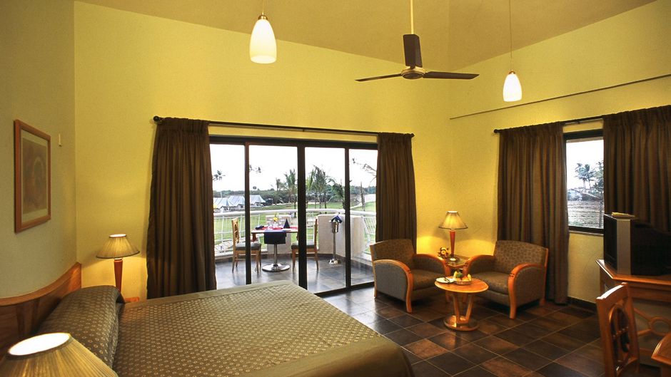 Royal Orchid Brindavan Garden Room