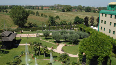 Royal Garden Hotel