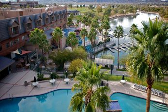 London Bridge Resort
