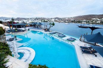 Kivotos ClubHotel