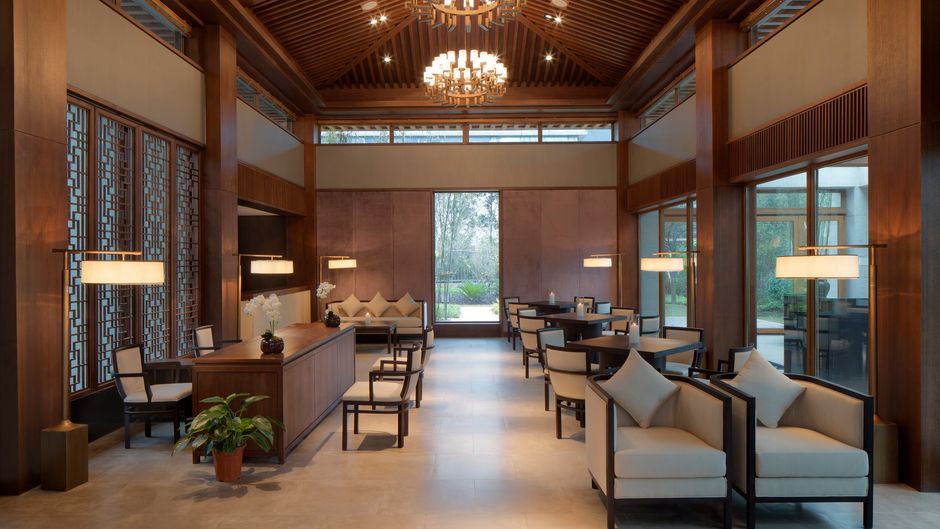 By-Spring Villa Lobby