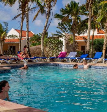 Hamlet Oasis Resort