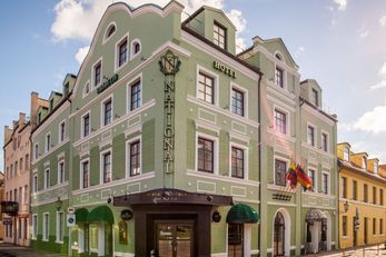 National Hotel