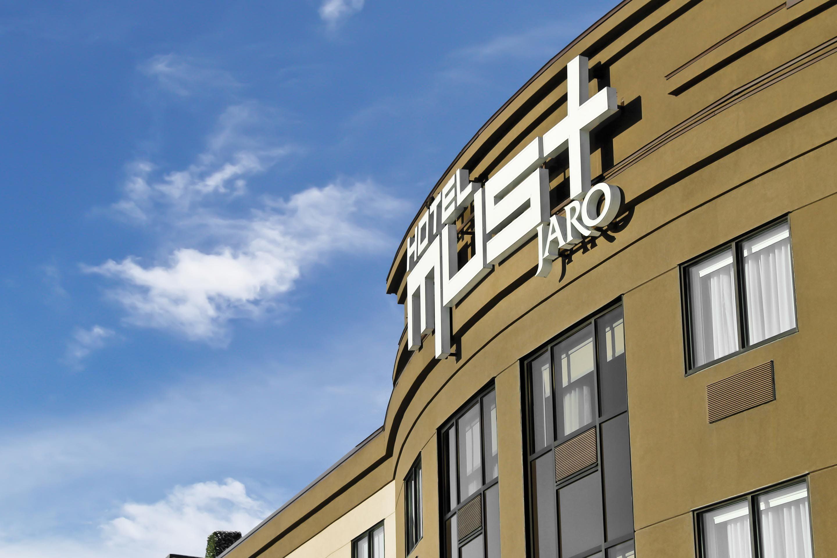 Hotel Must Quebec City Airport L'AncienneLorette, PQ Meeting Rooms