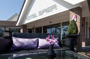 Van der Valk Hotel Spier