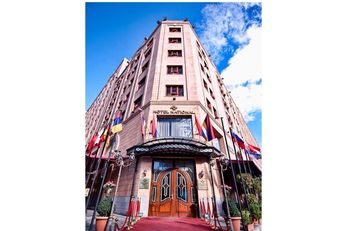 National Hotel