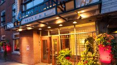Hotel Champlain