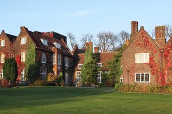 Mercure Letchworth Hall Hotel