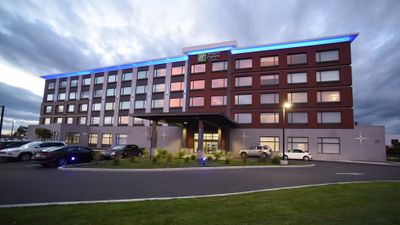 Holiday Inn Express & Suites Gatineau