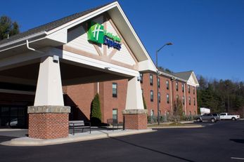Holiday Inn Express, West Jefferson