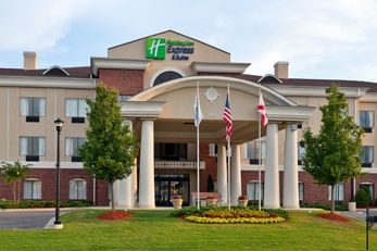 Holiday Inn Express & Suites Pell City
