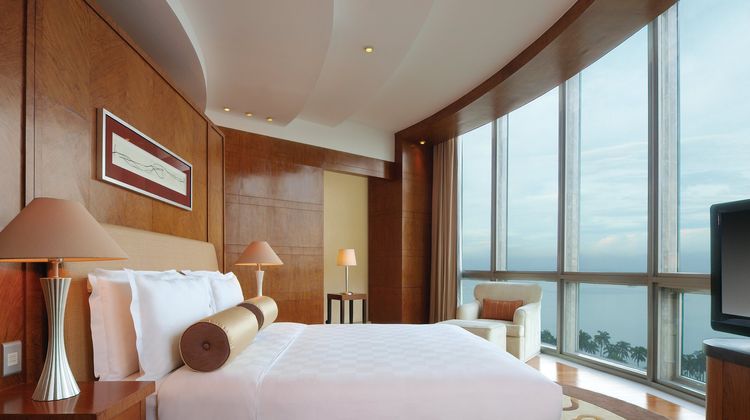 New Coast Hotel Manila Room