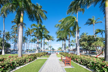 Holiday Inn Resort & Casino Aruba Beach