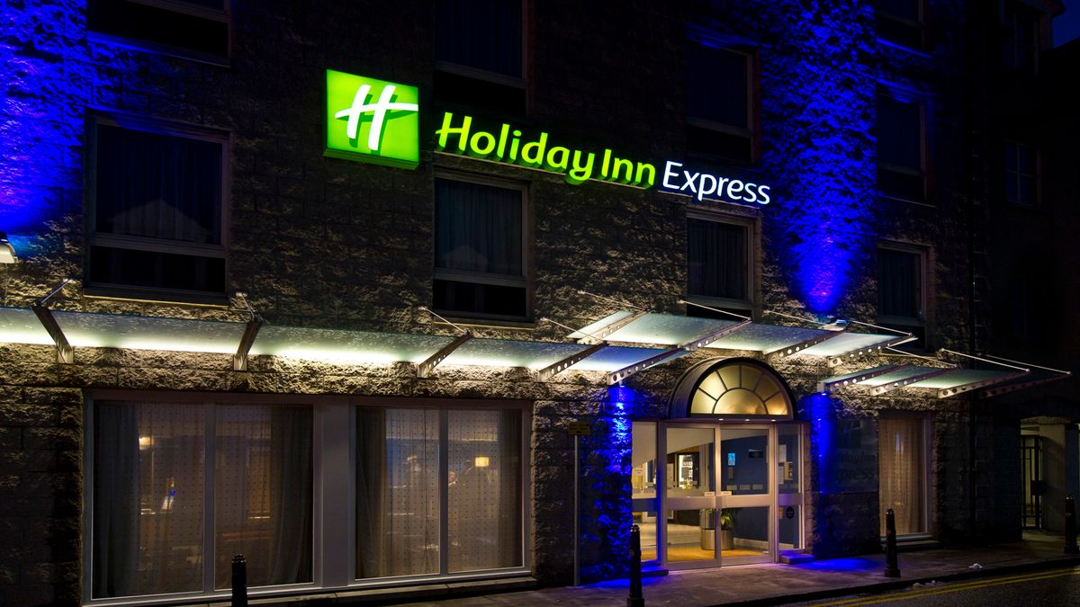 Holiday Inn Express Aberdeen City Centre- Tourist Class Aberdeen, Scotland  Hotels- GDS Reservation Codes: Travel Weekly