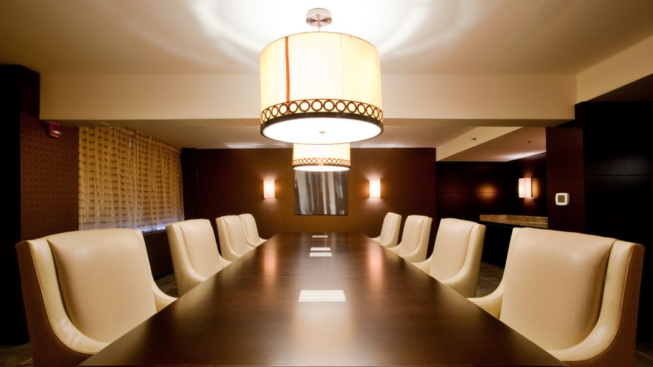 Holiday Inn Virginia Beach Norfolk Hotel Virginia Beach Va Meeting Rooms Event Space Meetings Conventions