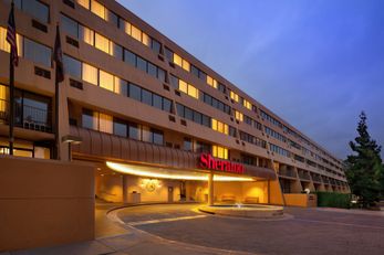 Sheraton Pasadena Hotel