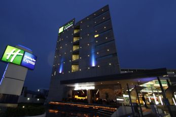 Holiday Inn Express Galerias
