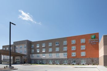 Holiday Inn Express & Stes Dakota Dunes
