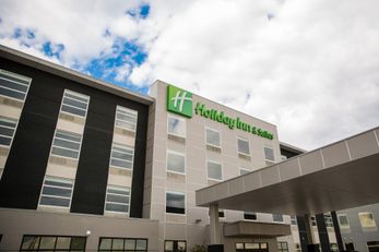 Holiday Inn Hotel & Suites Calgary South