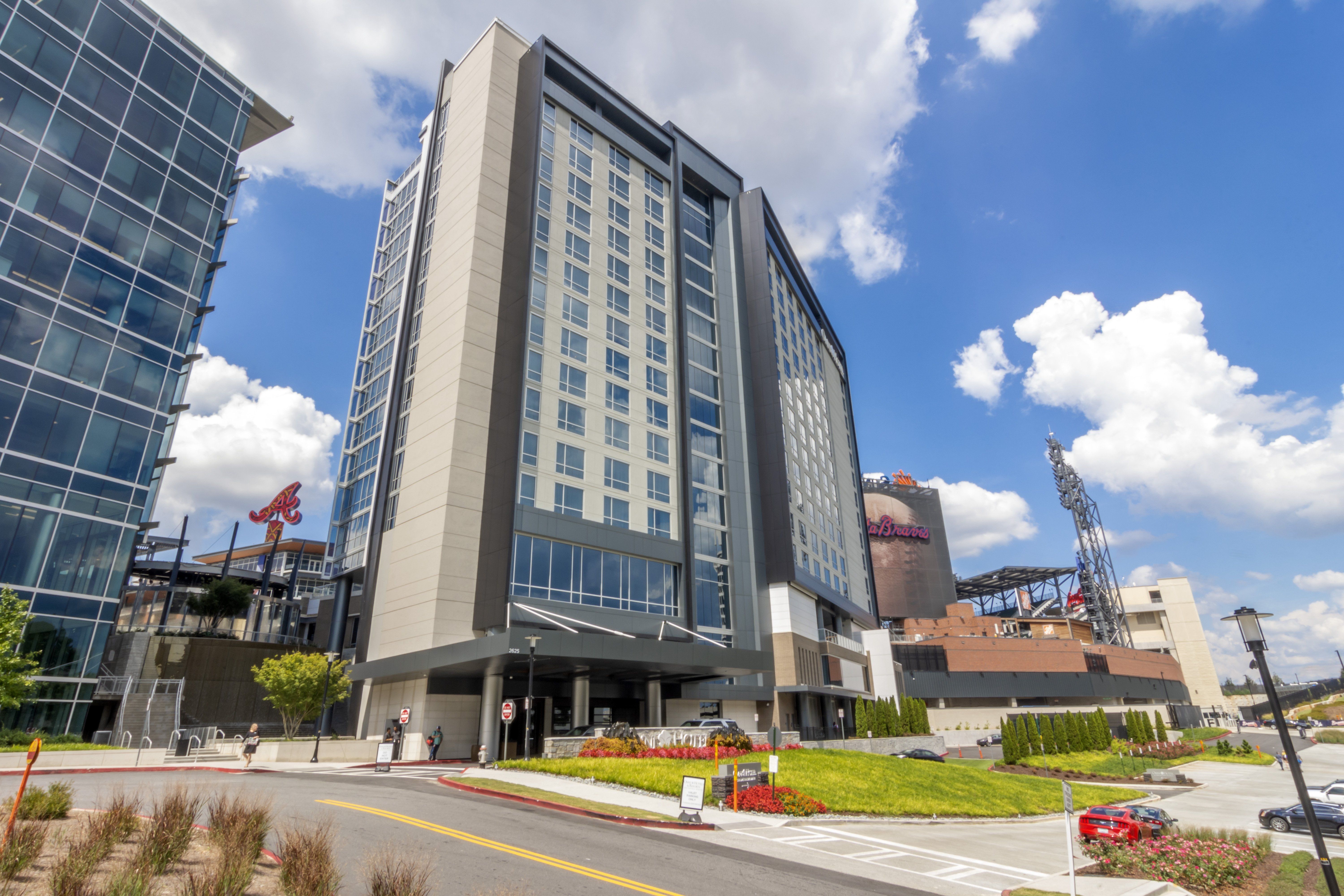 Omni Hotel At The Battery Atlanta- Atlanta, GA Hotels- Deluxe Hotels In ...