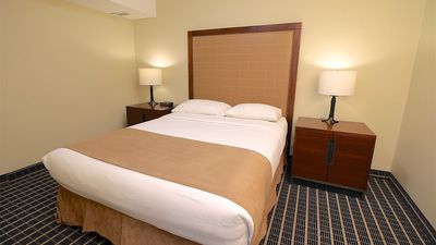 Medicine Hat Suites