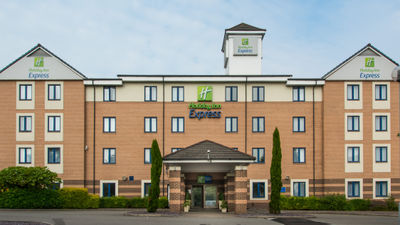 Holiday Inn Express Dartford Bridge