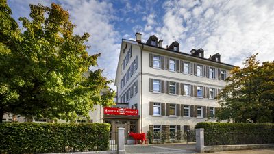 Hotel Swiss Night am Kunsthaus