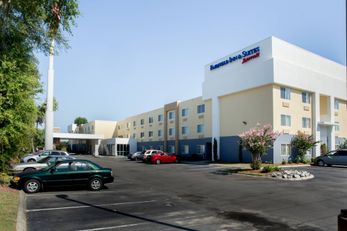 Fairfield Inn & Suites Lumberton