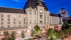 Hotel Crescent Court