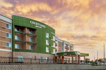 Courtyard Ardmore
