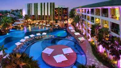 The Stones Hotel-Legian Bali, Autograph